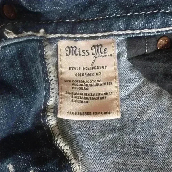 MISS ME BLING STUDDED EMBROIDERED CROSS CROP DENIM JEAN - Picture 6 of 9